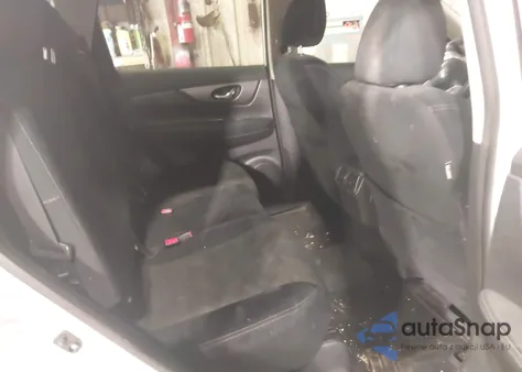 2015 Nissan Rogue Sv z USA, uszkodzony, nr VIN 5N1AT2MV9FC893866